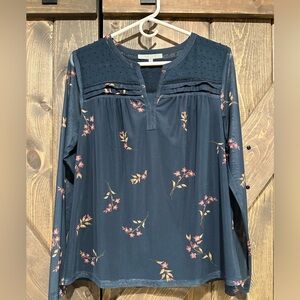 Daniel Rainn Women's Top